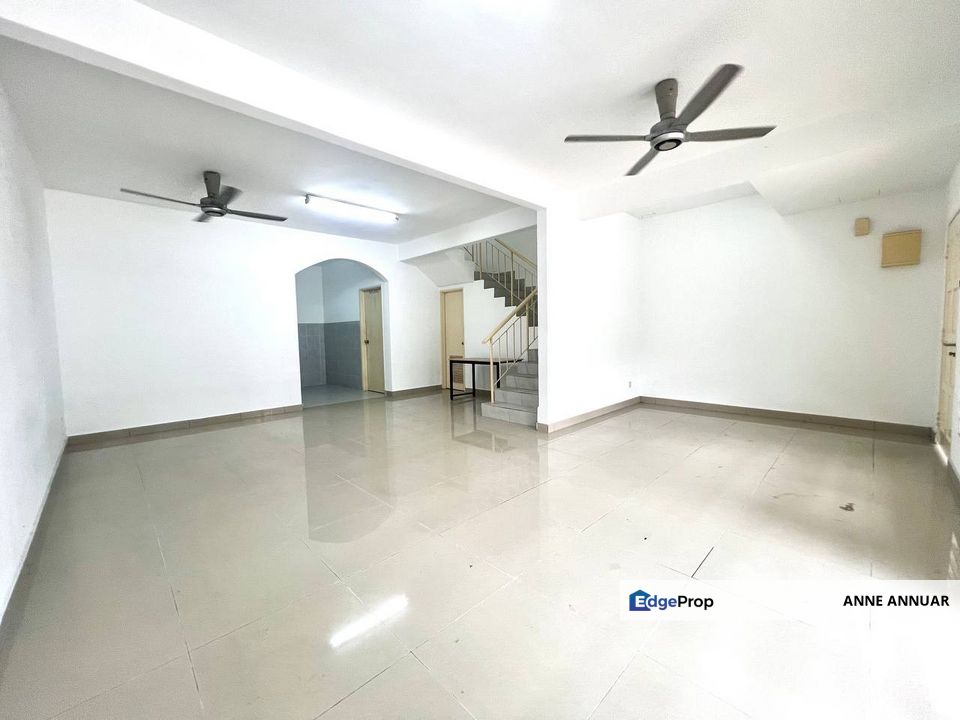 2 Storey Terrace Taman Desa Alam Seksyen U12 Shah Alam, Selangor, Shah Alam