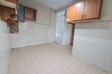 Lorong Gugusan Alam 7/20