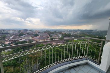Kemuncak Shah Alam