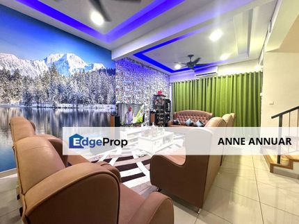 Nicely Renovated 3 Storey Superlink Anggun Rawang, Selangor, Rawang