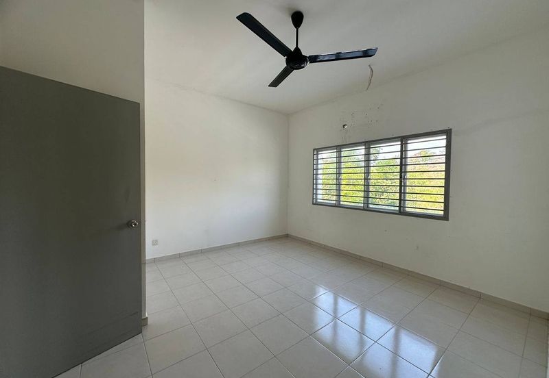 Laman Haris @ Eco Grandeur