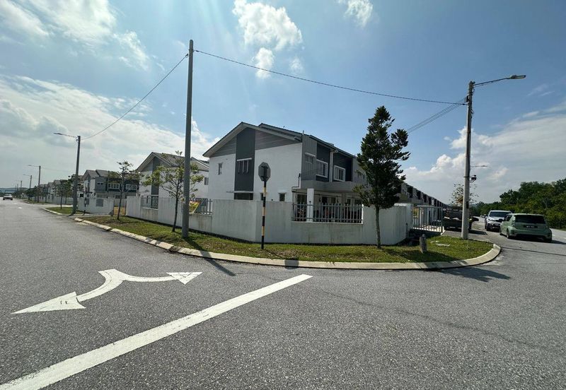 Laman Haris @ Eco Grandeur