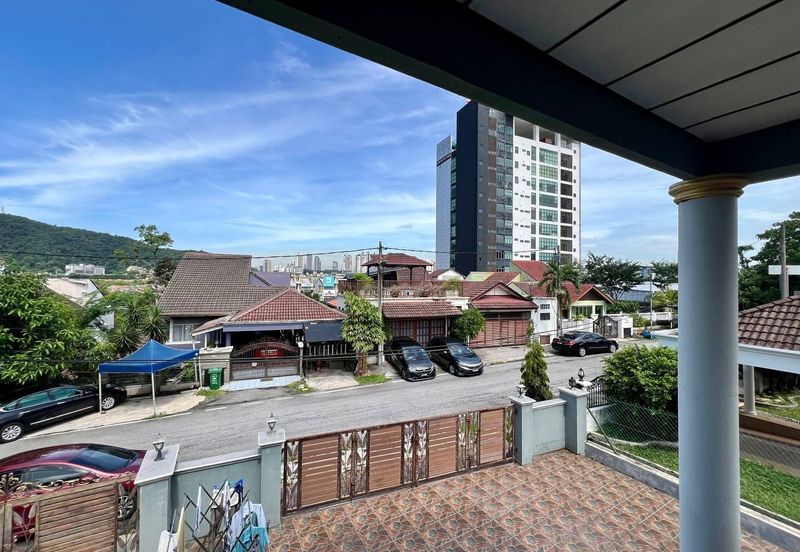 Jalan Taman Zooview
