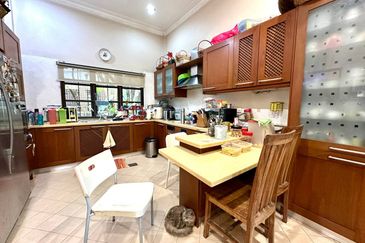 Seksyen 11, Shah Alam