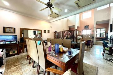 Seksyen 11, Shah Alam