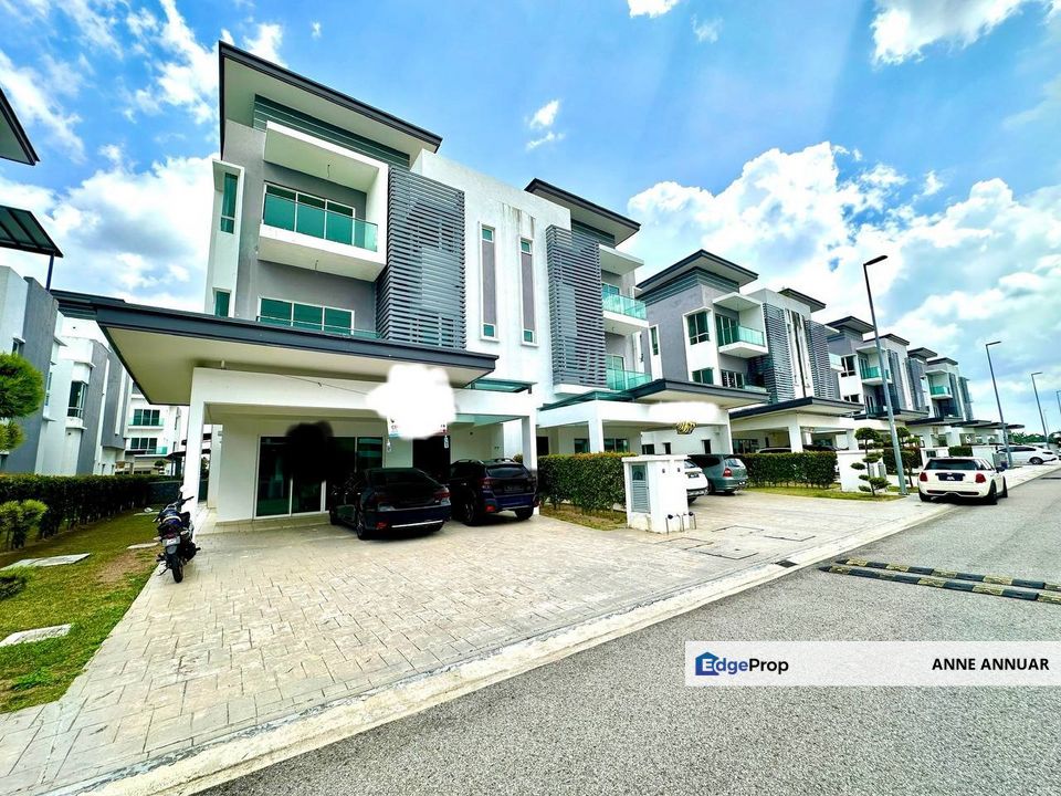 3 Storey Semi D Laman Vista Alam Setia Alam , Selangor, Bandar Bukit Raja