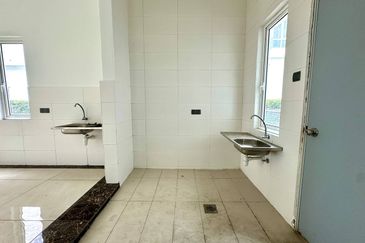 Jalan Astaka 3A/KU2 @ Laman Vista Alam