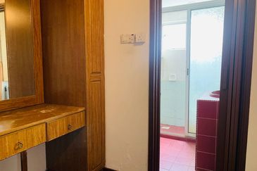 Kemuncak Shah Alam (Sri Kemuncak Kondominium)