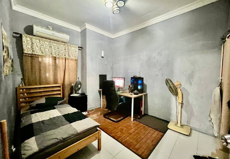 Taman Subang Permata