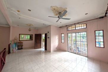 Lorong Mahkota Impian 2/22A