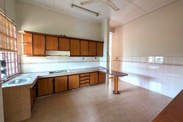 Lorong Mahkota Impian 2/22A