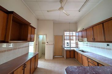 Lorong Mahkota Impian 2/22A