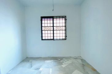 Residensi Warnasari 1