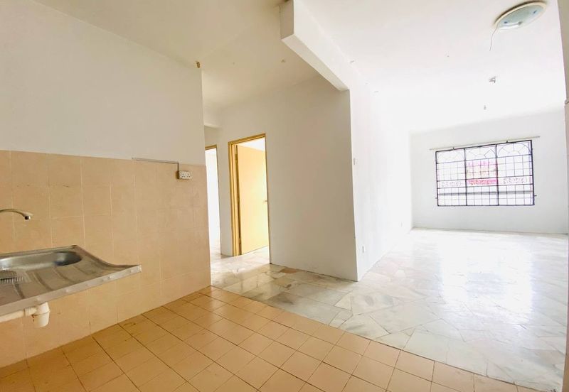 Residensi Warnasari 1