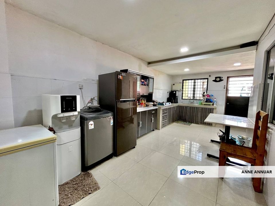 Single Storey Terrace Seksyen 17 Shah Alam, Selangor, Shah Alam