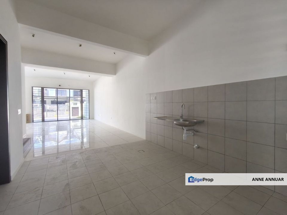 2 Storey Linkhouse Anisa Bandar Serenia Sepang, Selangor, Sepang