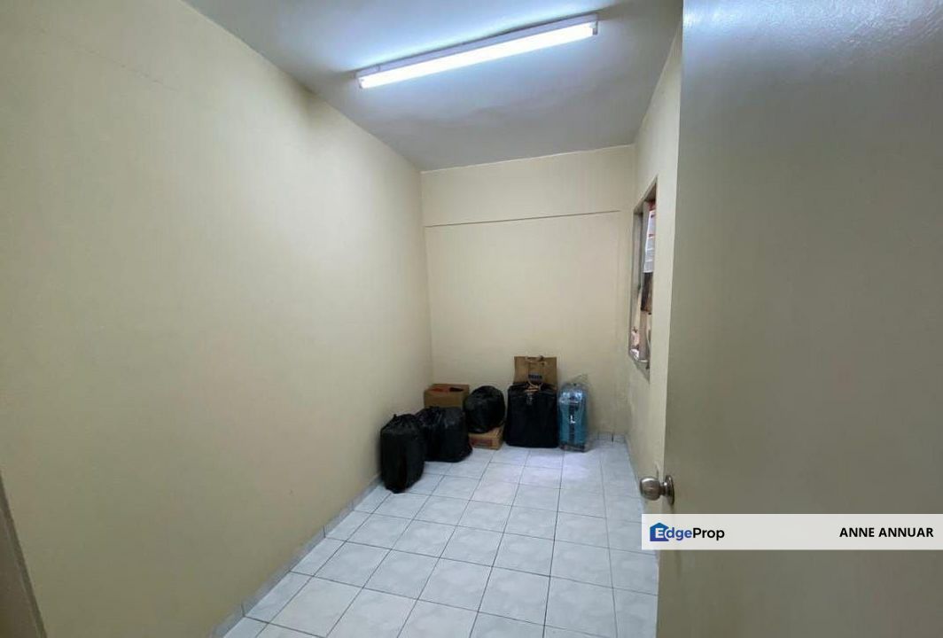 Apartment Subang Suria U5 Shah Alam , Selangor, Shah Alam