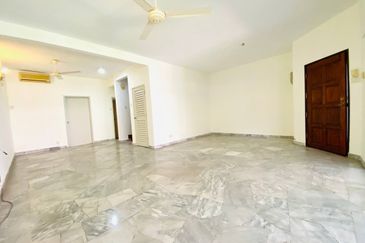 Jalan Tropicana Utama