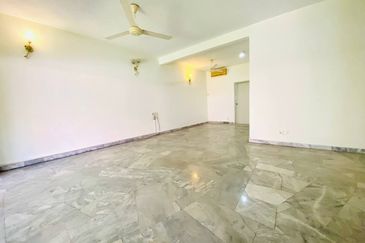 Jalan Tropicana Utama