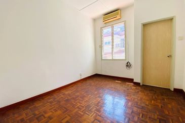 Jalan Tropicana Utama