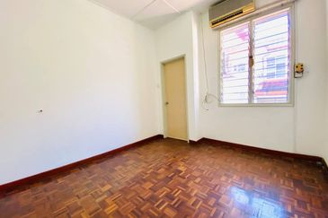 Jalan Tropicana Utama