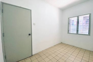 Jalan Tropicana Utama