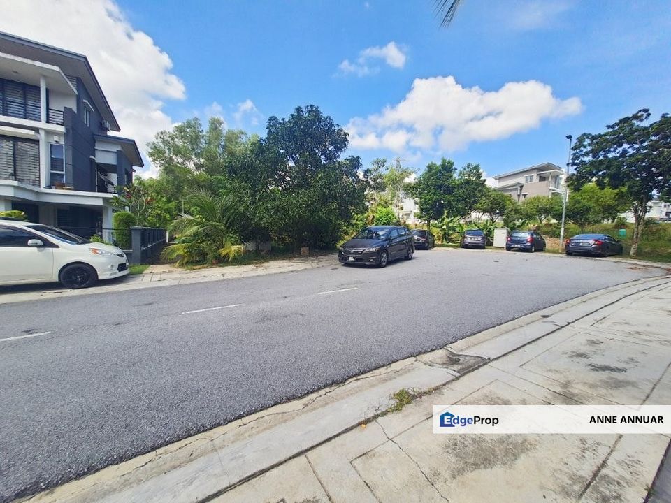 2.5 Storey Linkhouse Sunway Alam Suria Seksyen U10 Shah Alam, Selangor, Shah Alam