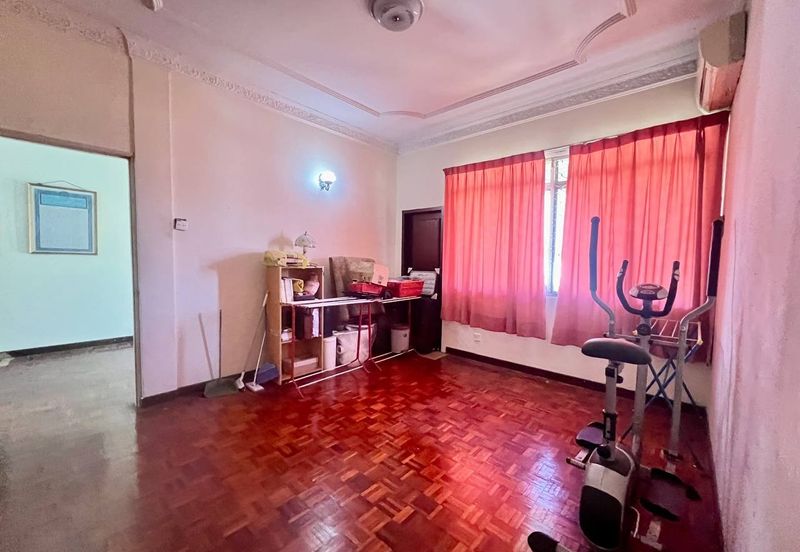 Seksyen 3, Shah Alam