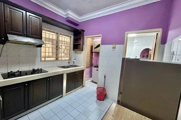 Brunsfield Service Apartment