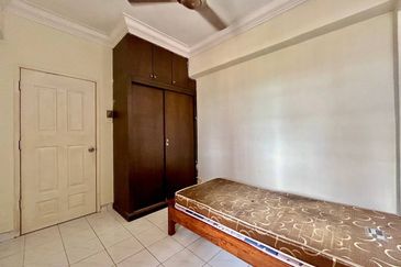 Brunsfield Service Apartment