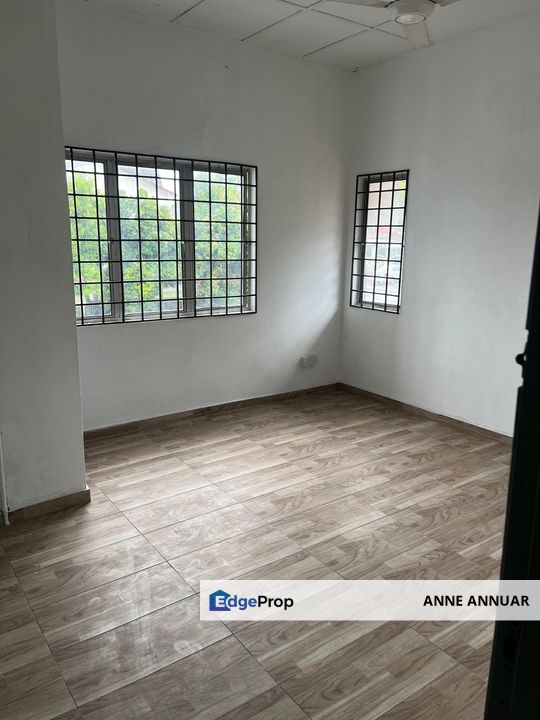 2 Storey Terrace Endlot Taman Sri Andalas Klang Near Htar, Selangor, Klang