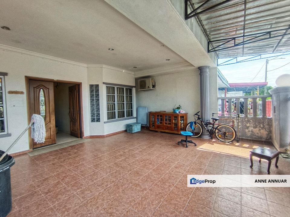 RENOVATED EXTENDED Single Storey Taman Ehsan Kepong , Selangor, Kepong