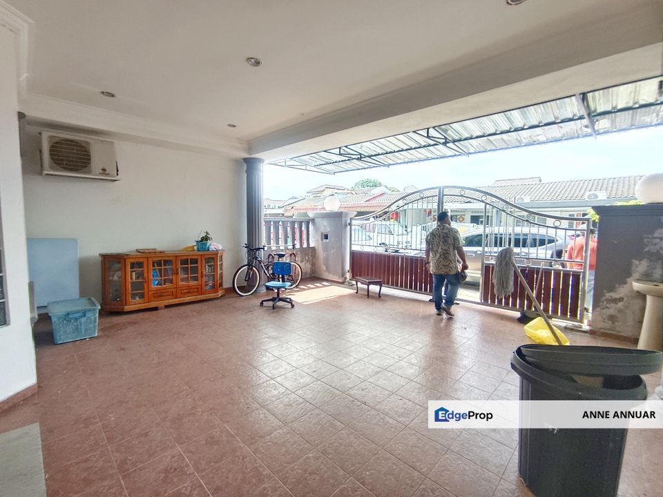 RENOVATED EXTENDED Single Storey Taman Ehsan Kepong , Selangor, Kepong