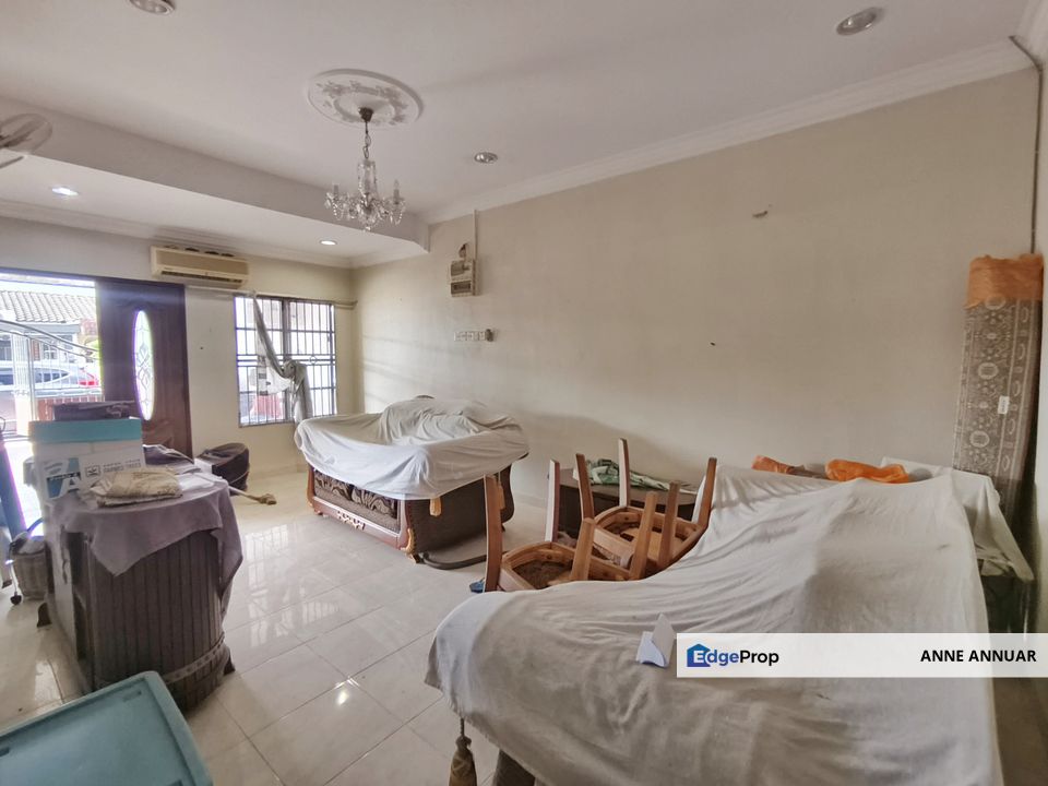 RENOVATED EXTENDED Single Storey Taman Ehsan Kepong , Selangor, Kepong