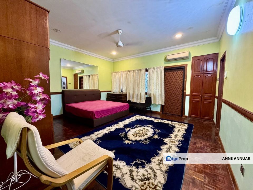 Matured Area 2 Storey Seksyen 8 Shah Alam, Selangor, Shah Alam