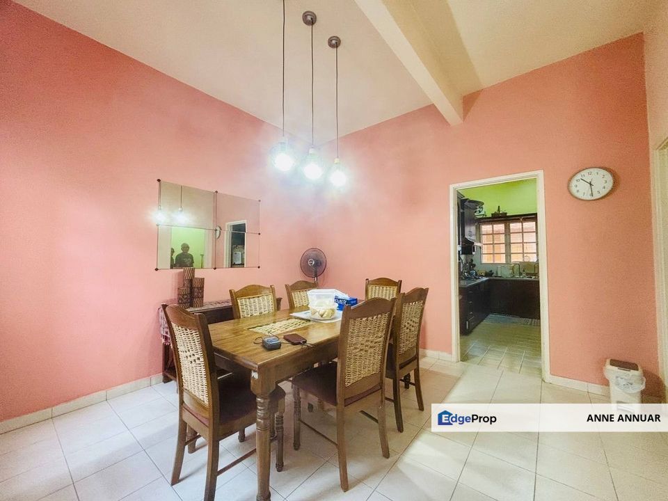 HUGE EXTRA LAND Semi D Green Street Homes Seremban 2, Negeri Sembilan, Seremban