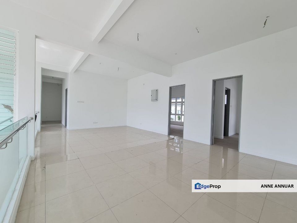 2 Storey Bungalow with Pool Seri Kembangan, Selangor, Seri Kembangan