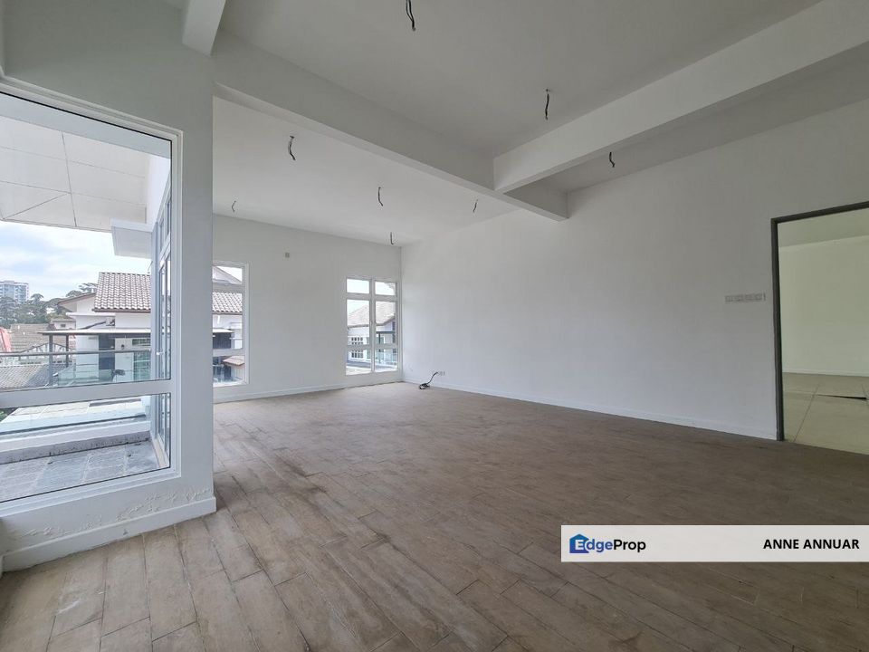 2 Storey Bungalow with Pool Seri Kembangan, Selangor, Seri Kembangan