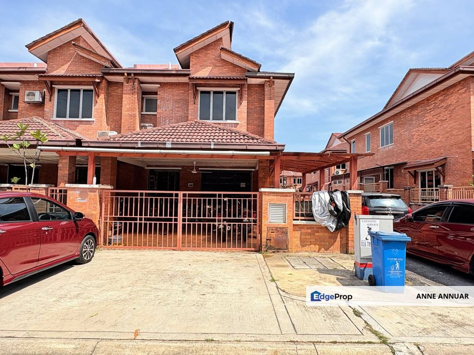 ENDLOT 2 Storey Terrace Alam Budiman U10 Shah Alam, Selangor, Shah Alam