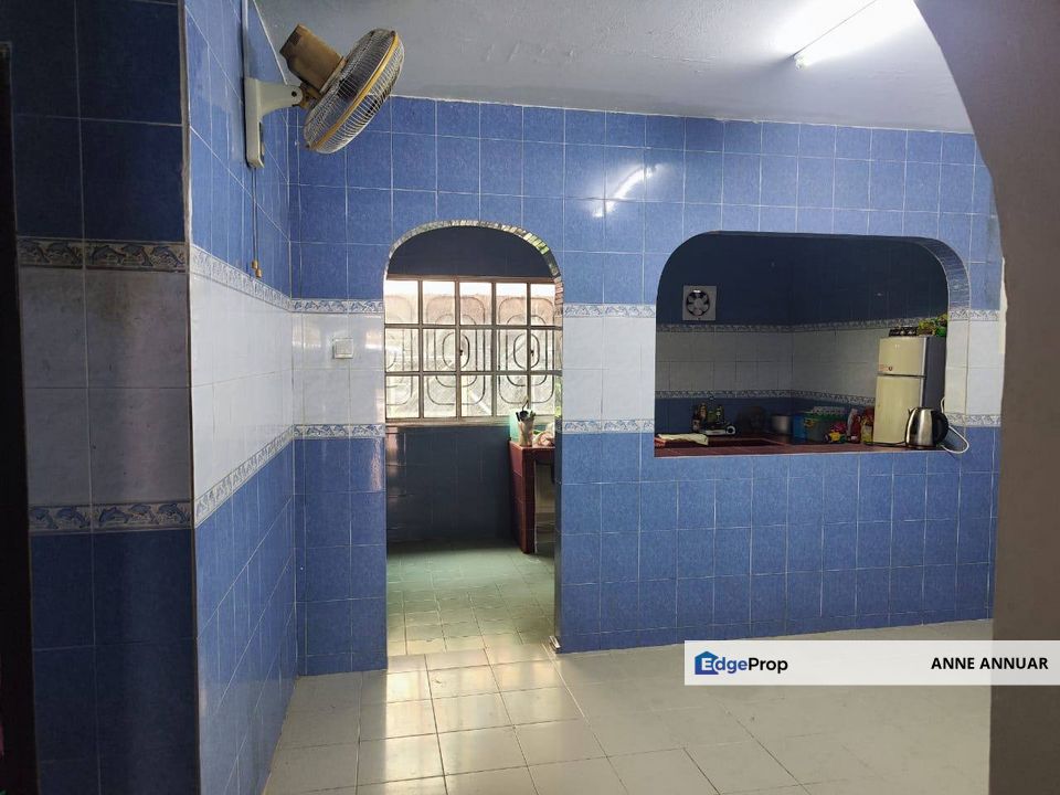 RENOVATED 2 Storey Terrace Seksyen 19 Shah Alam, Selangor, Shah Alam