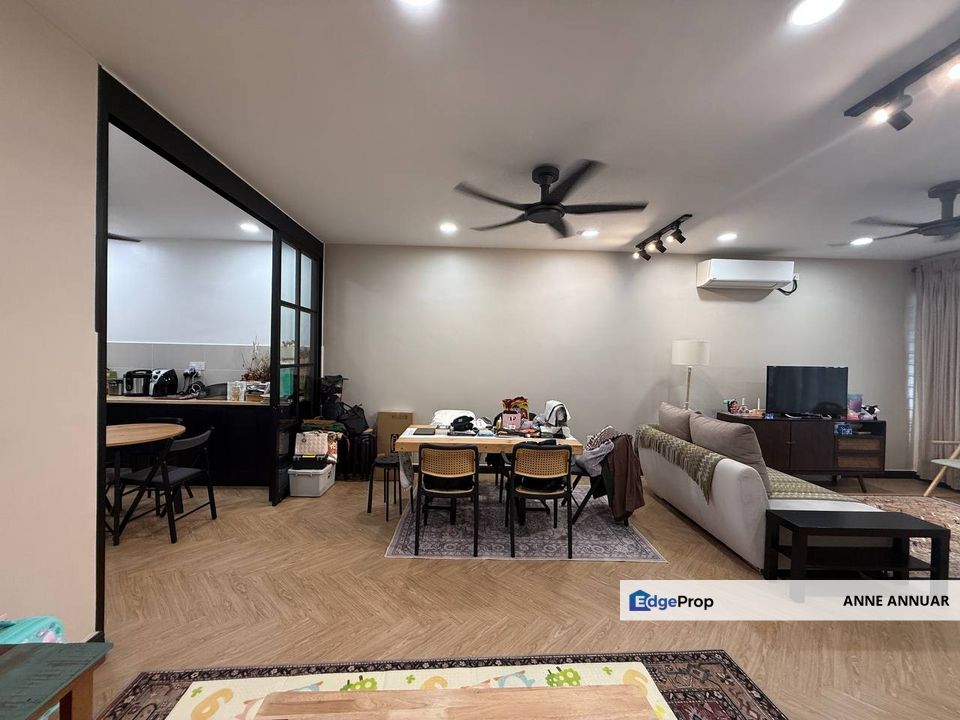 NICELY RENOVATED 2 Storey Elmina Green U16 Shah Alam , Selangor, Sungai Buloh