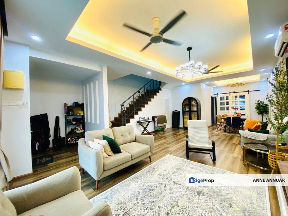 RENOVATED 2 Storey Saujana Perdana Sungai Buloh , Selangor, Sungai Buloh