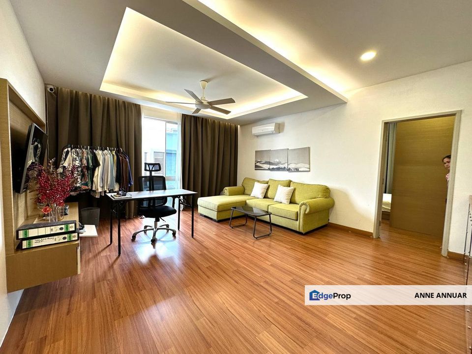 Endlot Renovated 2 Storey Superlink Regia Elmina Garden , Selangor, Shah Alam