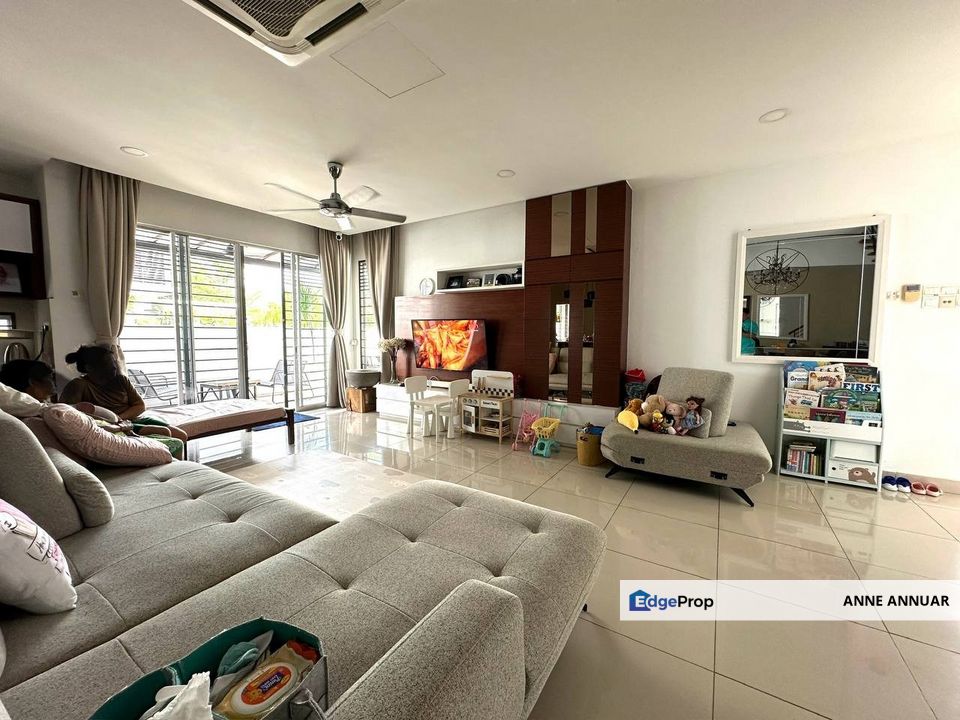 Endlot Renovated 2 Storey Superlink Regia Elmina Garden , Selangor, Shah Alam