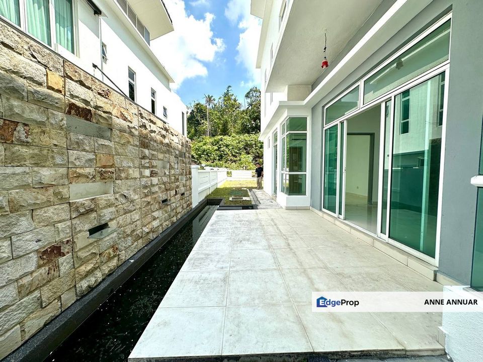 2 Storey Semi D Greenhill Residence U10 Shah Alam , Selangor, Shah Alam