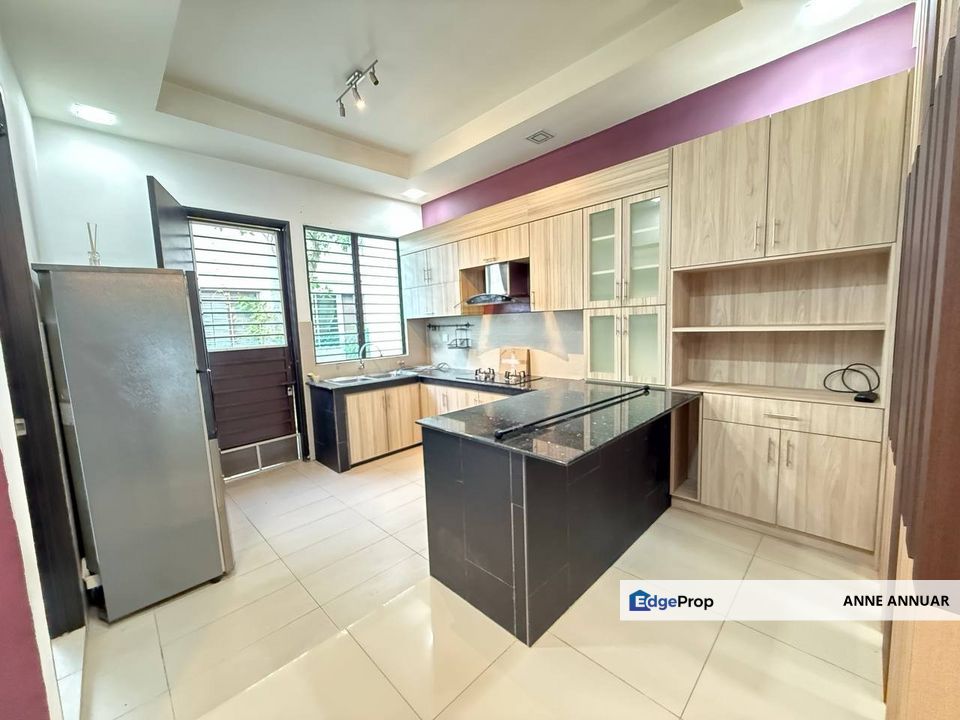 2 Storey Terrace Legian Ken Rimba Shah Alam, Selangor, Shah Alam