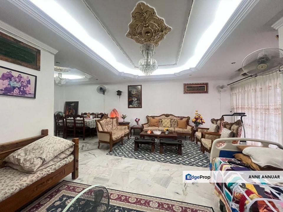 2 Storey Terrace Taman Selayang Jaya, Selangor, Selayang