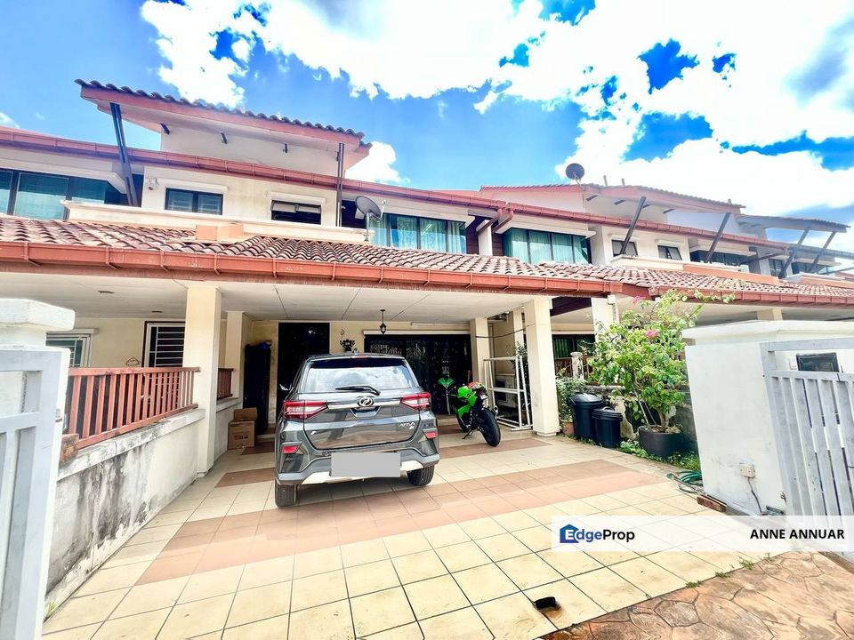 2 Storey Terrace Alam Sari Bangi, Selangor, Bangi