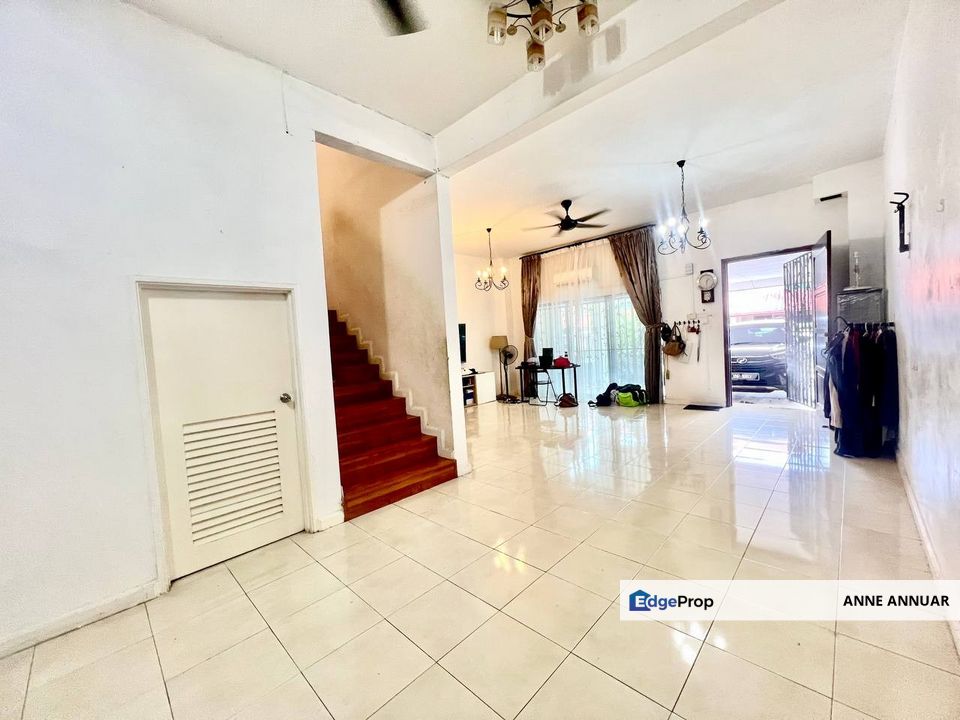 2 Storey Terrace Alam Sari Bangi, Selangor, Bangi