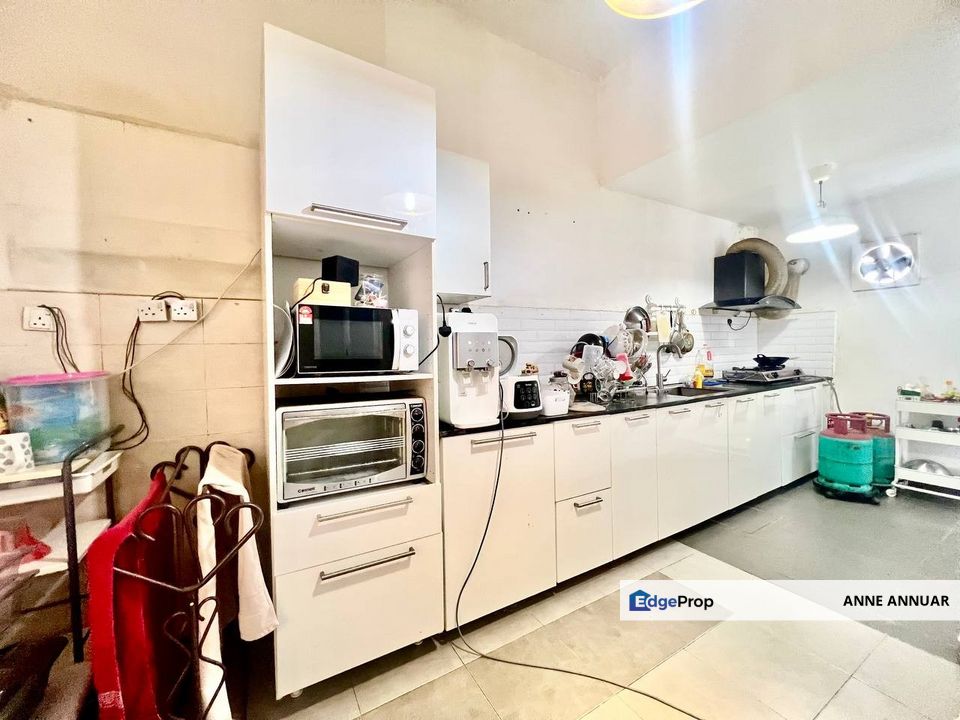 2 Storey Terrace Alam Sari Bangi, Selangor, Bangi